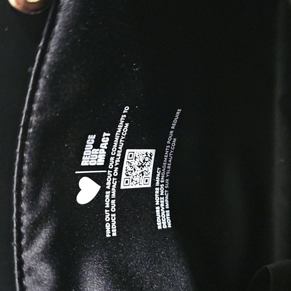 Yves Saint Laurent Beaute Pouch & Make Up Bundle - Picture 9 of 10